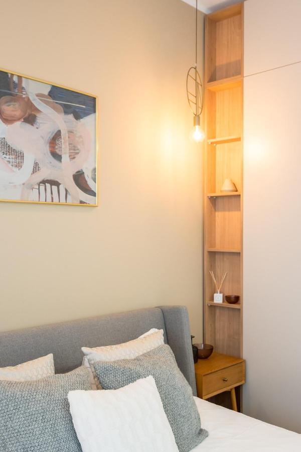 Crystal 3Bdr Apartment In Center Bucarest Exterior foto