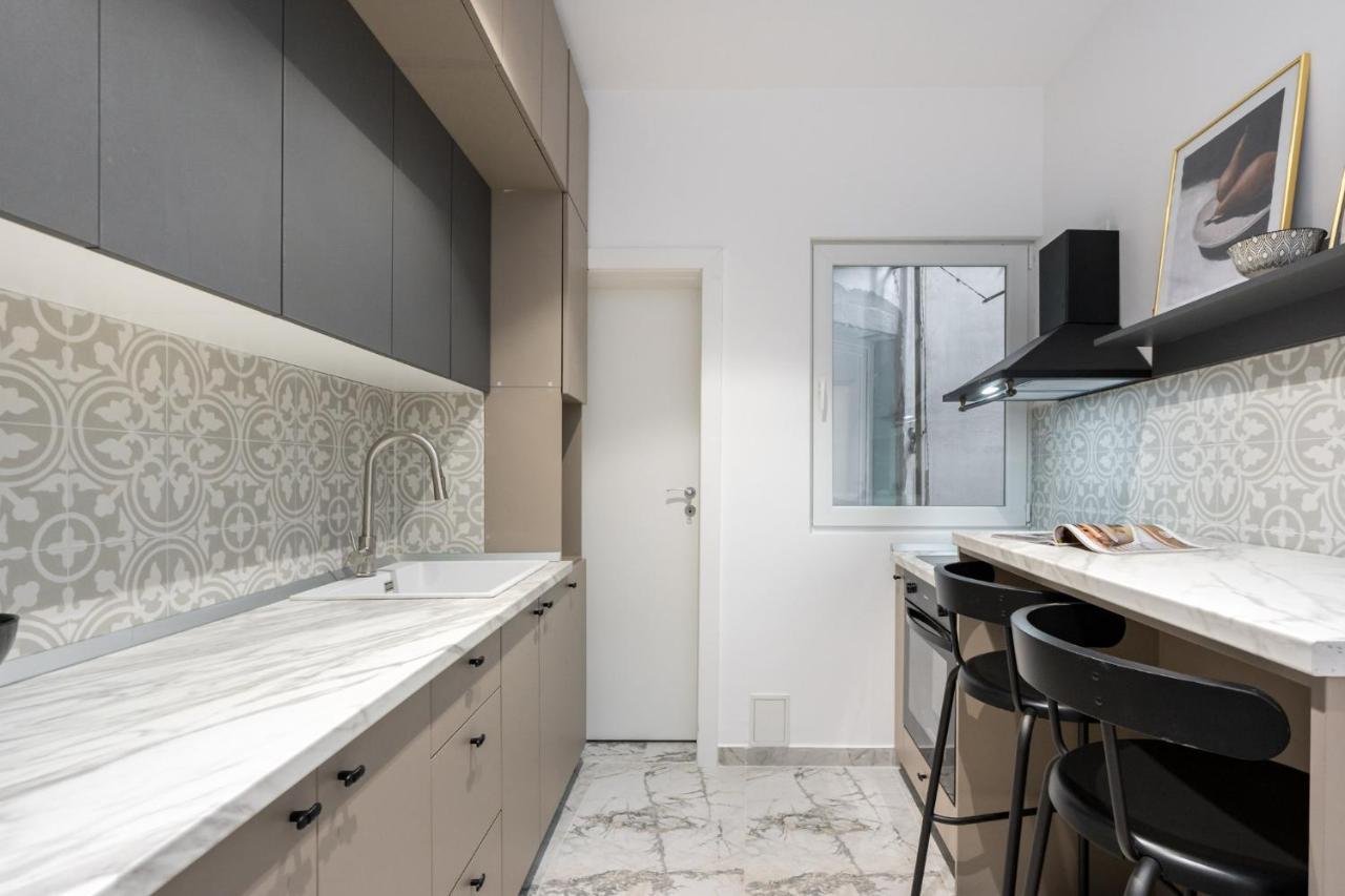Crystal 3Bdr Apartment In Center Bucarest Exterior foto